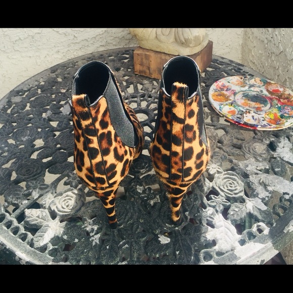 Nine West “Jolie” Dress Bootie - Picture 3 of 4